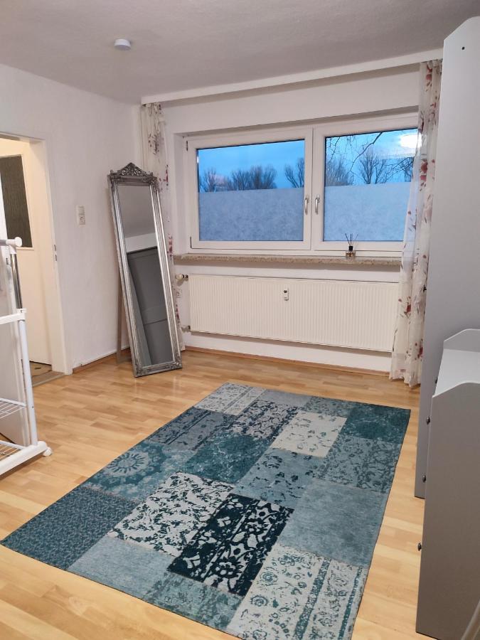 Gemuetliche Zwei-Zimmer-Wohnung Am Regnitzufer Bamberg Bagian luar foto